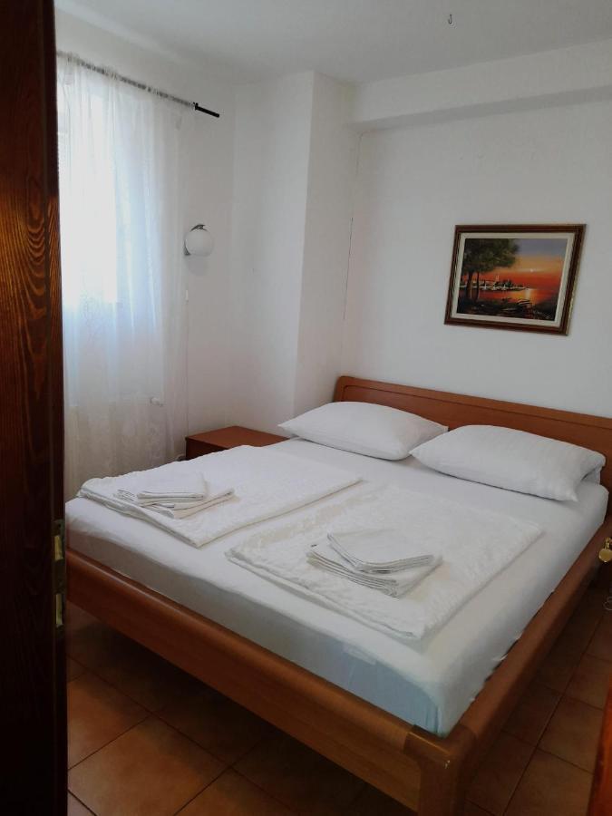 Apartments Maria โปเรช ภายนอก รูปภาพ